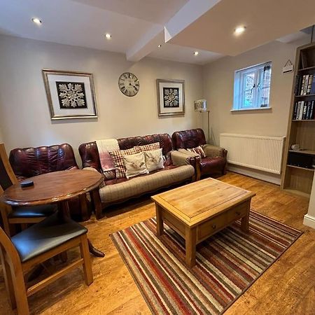 Quirky Cottage In The Historical Town Of Beverley Extérieur photo