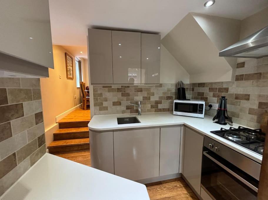 Quirky Cottage In The Historical Town Of Beverley Extérieur photo
