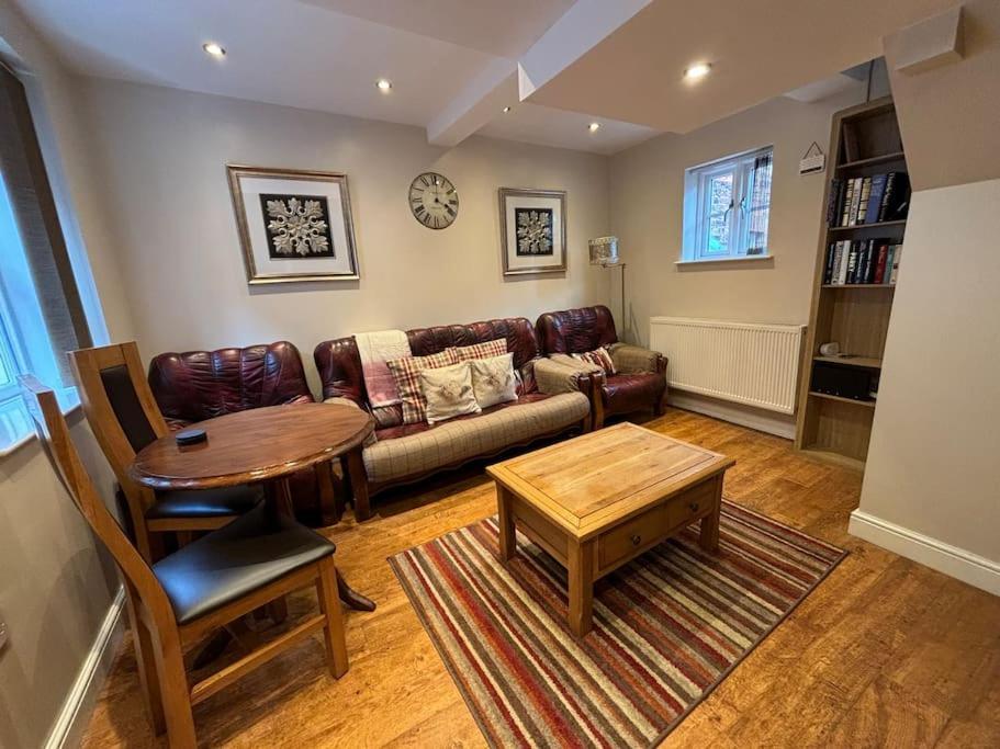 Quirky Cottage In The Historical Town Of Beverley Extérieur photo